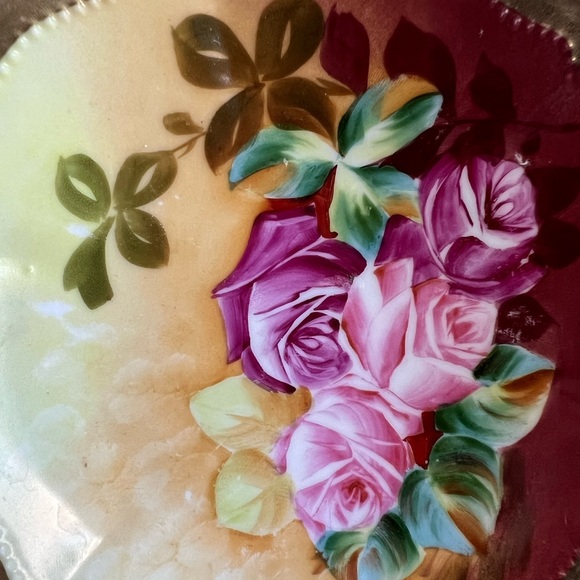 O & E. G. Royal Austria 1 “American Beauty” Floral 24K Gold Trim Plate - Picture 11 of 12